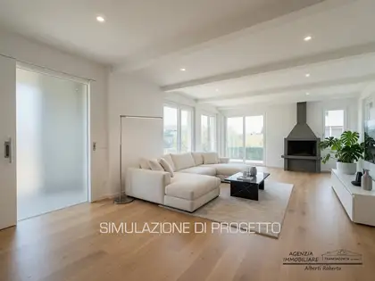 Trilocale con terrazza in vendita a Sale Marasino